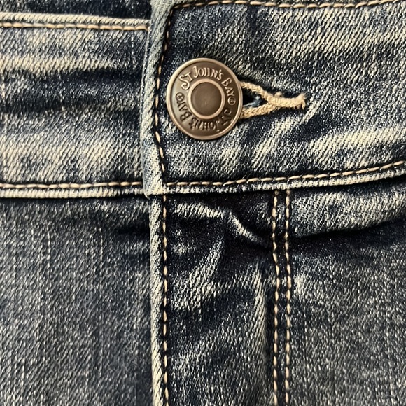 St John’s Bay Embroidered Skinny Jeans.  Size 10 - Picture 5 of 12